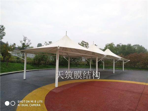 新密北站廣場(chǎng)張拉膜